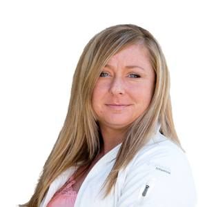 Meet your Posher, Leslie